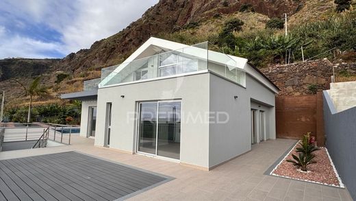 Villa in Calheta, Madeira