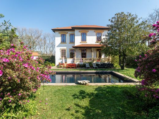 Вилла, Вила-Нова-де-Гайя, Vila Nova de Gaia