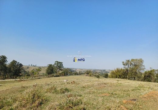 ‏בתי יוקרה ב  Tietê, São Paulo