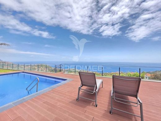 Villa in Ponta do Sol, Madeira