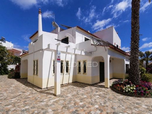 Villa in Olhão, Distrito de Faro