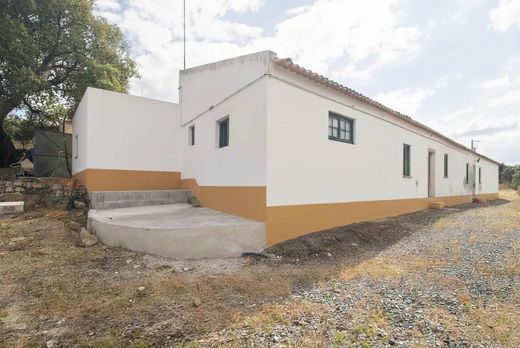 Luxury home in Alvito, Distrito de Beja