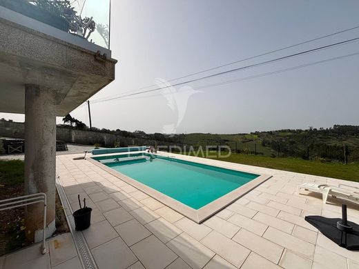 Villa - Caldas da Rainha, Leiria