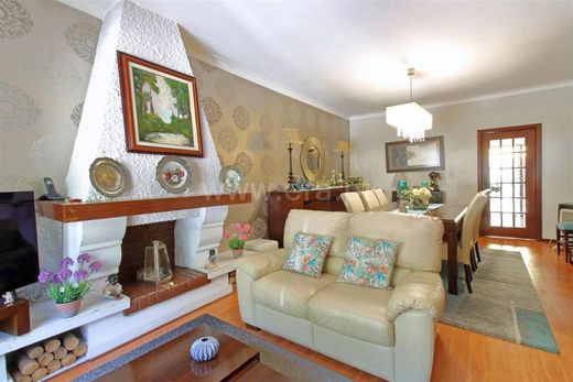 Villa in Vila Nova de Gaia, Distrito do Porto