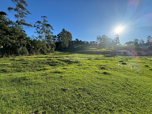 Grond in Gaspar, Santa Catarina