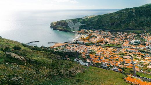 Grond in Machico, Madeira