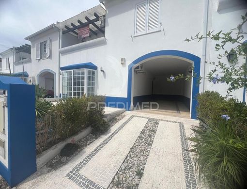 Villa in Barreiro, Distrito de Setúbal