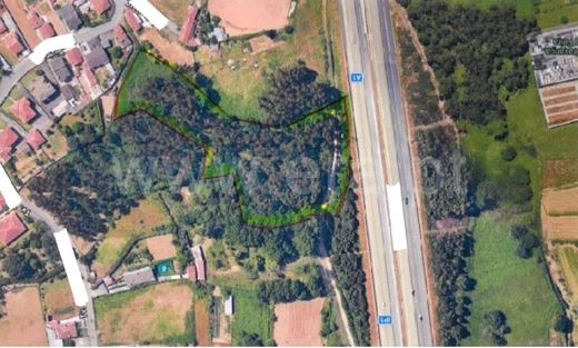 Land in Santa Maria da Feira, Aveiro