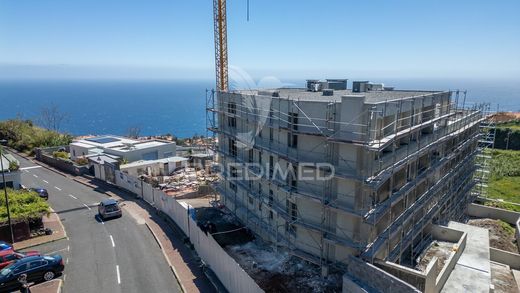 Apartment / Etagenwohnung in Santa Cruz, Madeira
