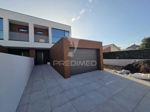 Вилла, Авейру, Aveiro