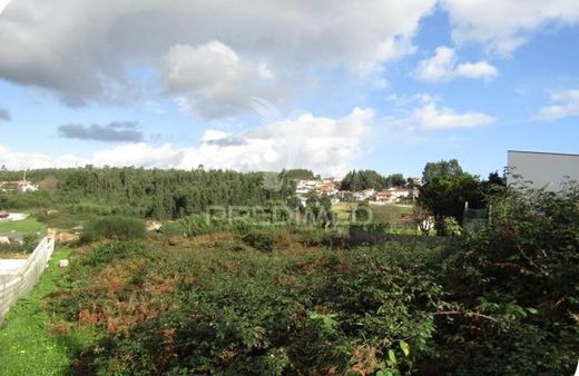 Grundstück in Santa Maria da Feira, Distrito de Aveiro