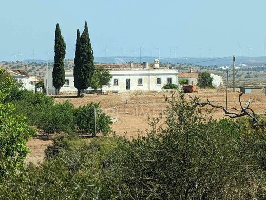 Luxury home in Castro Marim, Distrito de Faro