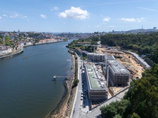 Apartment / Etagenwohnung in Vila Nova de Gaia, Distrito do Porto