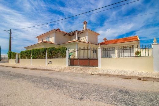 Villa Torres Vedras, Distrito de Lisboa