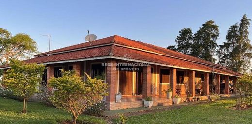 Luxe woning in Paranapanema, São Paulo