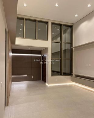 Villa in Votorantim, São Paulo