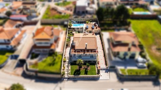 Villa in Caldas da Rainha, Distrito de Leiria