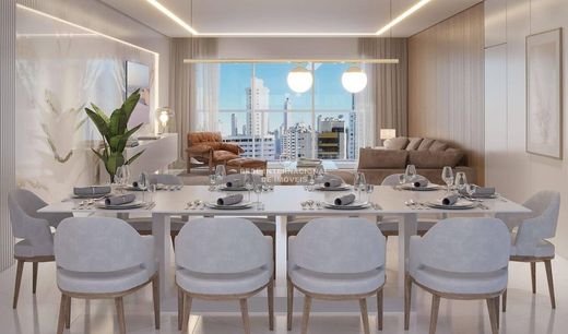 Piso / Apartamento en Balneário Camboriú, Santa Catarina
