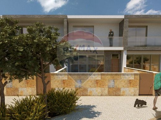 Villa in Albufeira e Olhos de Água, Algarve