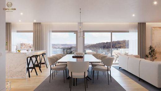 Apartment / Etagenwohnung in Lissabon, Lisbon