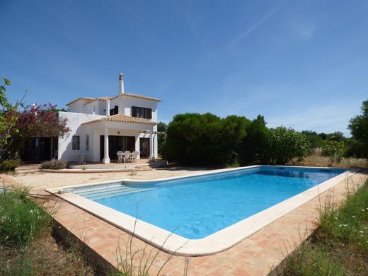 Villa en Silves, Faro