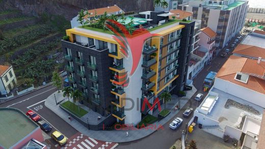 Apartment / Etagenwohnung in Ribeira Brava, Madeira
