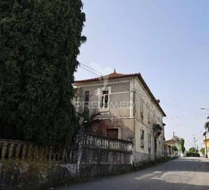 Элитный дом, Santa Maria da Feira, Distrito de Aveiro