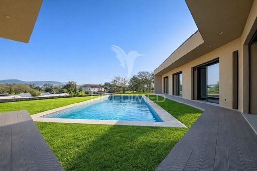 Вилла, Amares, Distrito de Braga