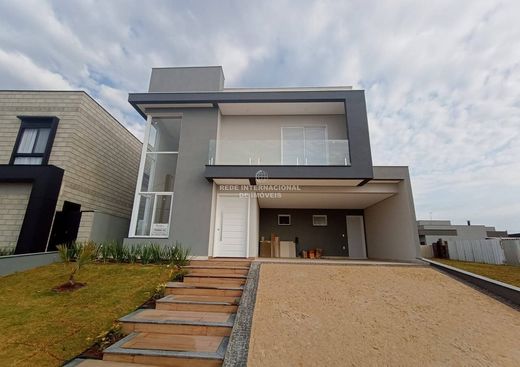 Villa à Votorantim, São Paulo