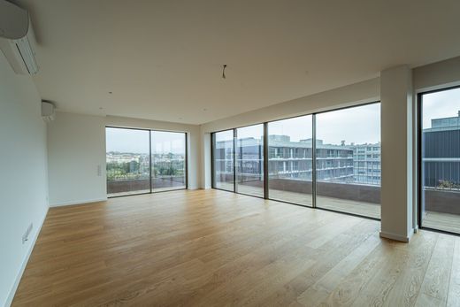 Apartment / Etagenwohnung in Matosinhos, Distrito do Porto