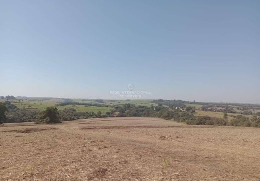 Casa de lujo en Adamantina, São Paulo