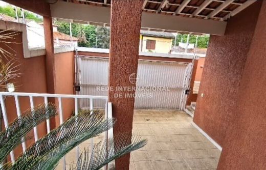 Villa en Sorocaba, São Paulo