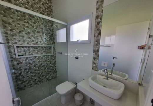 Villa en Araçoiaba da Serra, São Paulo