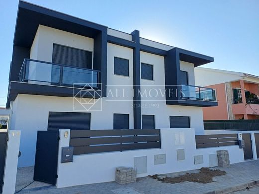 Villa a Seixal, Distrito de Setúbal