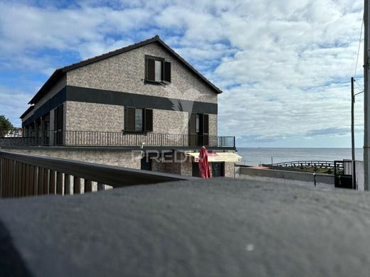 ﻓﻴﻼ ﻓﻲ Angra do Heroísmo, Azores