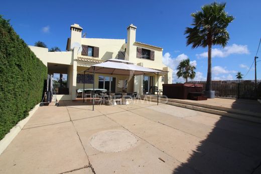 Willa w Albufeira e Olhos de Água, Albufeira