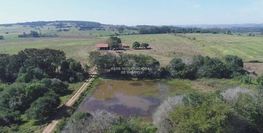 Luxus-Haus in Angatuba, São Paulo
