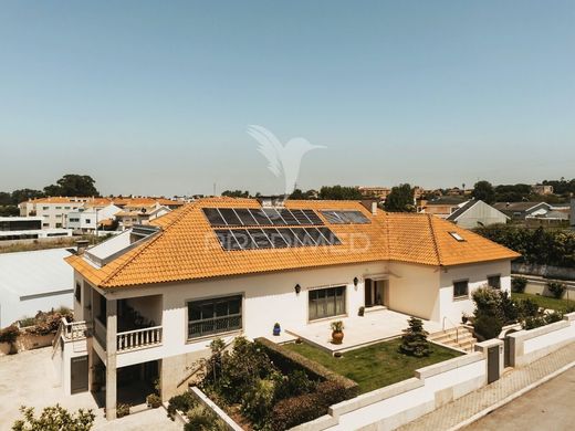 Villa à Vila Nova de Gaia, Distrito do Porto