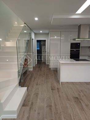 ﻓﻴﻼ ﻓﻲ Seixal, Distrito de Setúbal