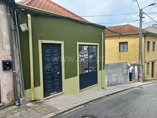 Villa in Vila Nova de Gaia, Distrito do Porto