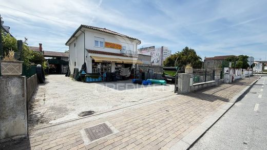 Вилла, Мирандела, Mirandela