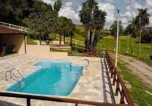 Casa de lujo en Guareí, São Paulo