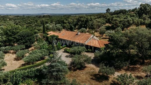 منزل ﻓﻲ Fundão, Distrito de Castelo Branco