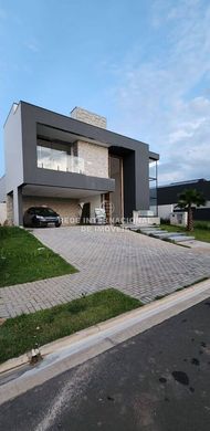 Villa Votorantim, São Paulo