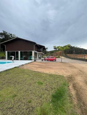 Πολυτελή κατοικία σε Gaspar, Santa Catarina