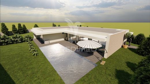 Villa Guimarães, Distrito de Braga