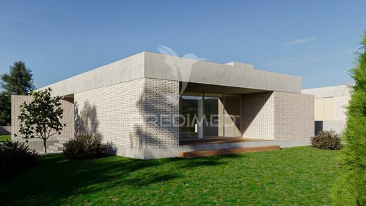 Villa Aveiro, Distrito de Aveiro