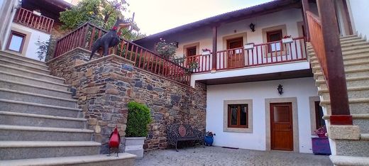 Villa in Bragança, Distrito de Bragança