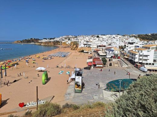 Apartment in Albufeira e Olhos de Água, Albufeira Municipality