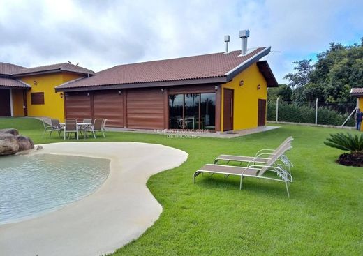 Grundstück in Tatuí, São Paulo